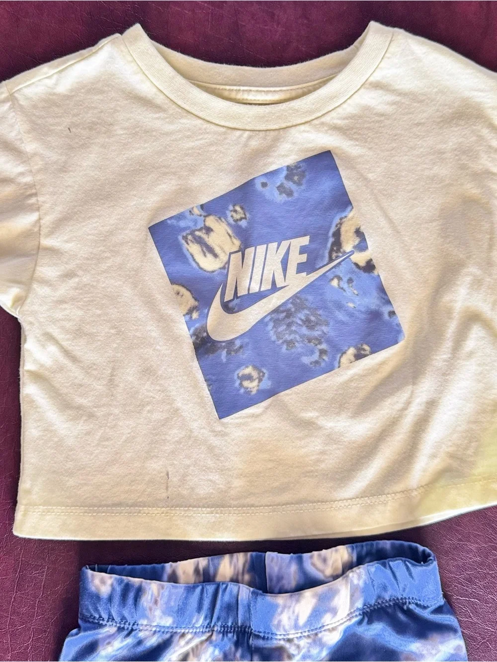Girls Nike Tie-Dye 2-Piece Set – 2T - Picture 3 of 5